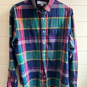 Men’s XL Old Navy Long Sleeve Shirt.